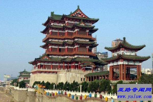 中国十大名楼之一滕王阁
