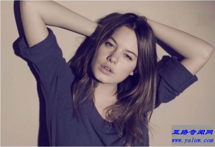 法国十大最美丽的女明星：卡米尔·罗梅