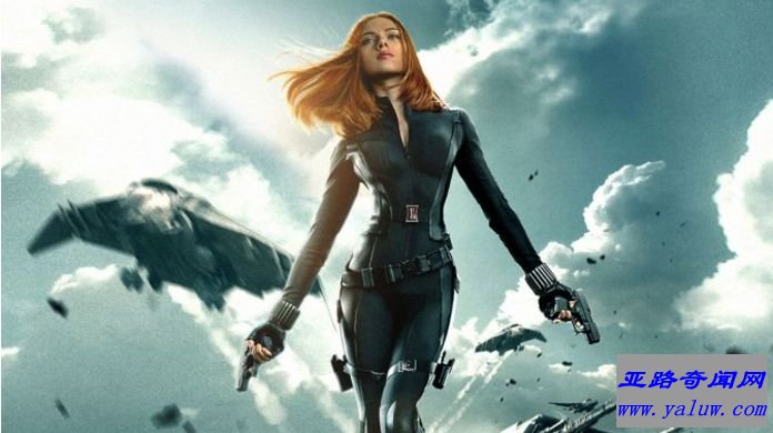 好莱坞最受欢迎的性感女超人排行榜：斯嘉丽·约翰逊的黑寡妇