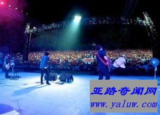 集会,IIT德里