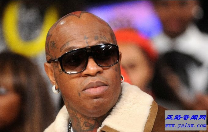 伯德曼- 1.5亿美元 伯德曼- 1.5亿美元