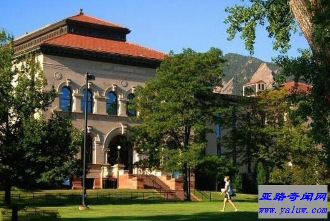 科罗拉多大学博尔得分校