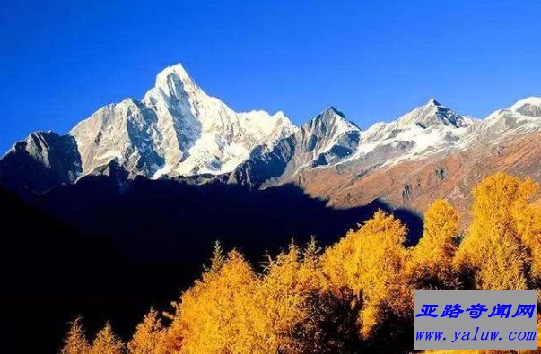 中国十大名山之一四姑娘山