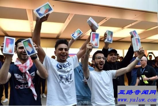 iPhone X销售火爆 苹果公司有望重夺最赚钱公司桂冠