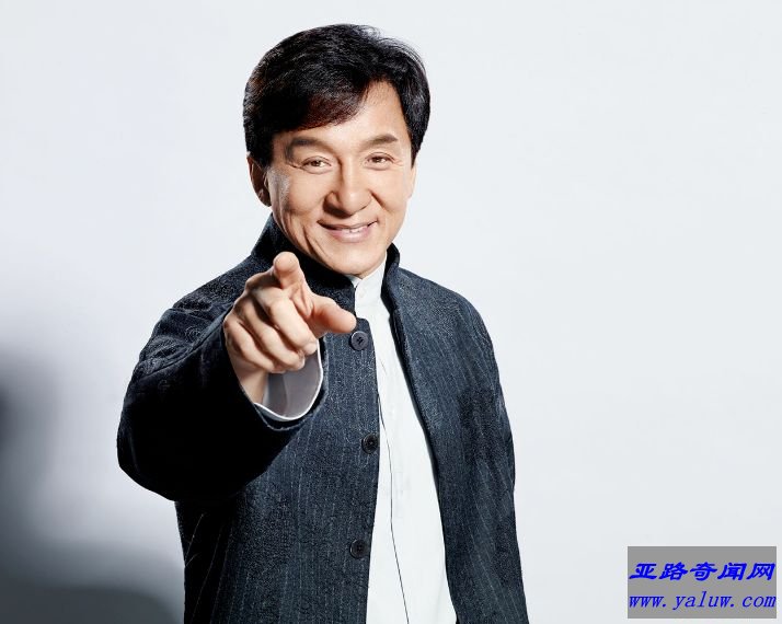 亚洲十大男神之一：成龙