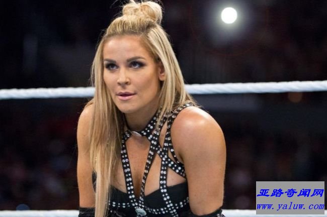 娜塔莉娅 年薪300000美元 娜塔莉娅 年薪300000美元