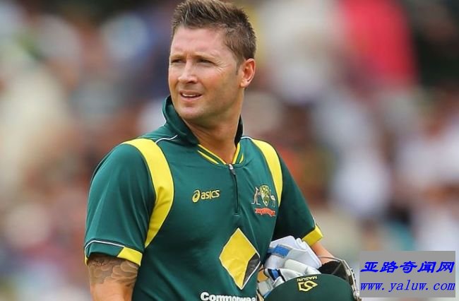 迈克尔·约翰·克拉克-净资产1600万美元