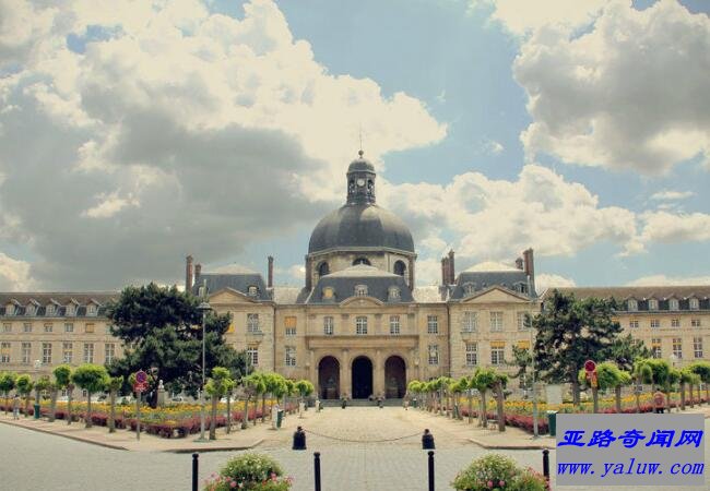 巴黎第六大学