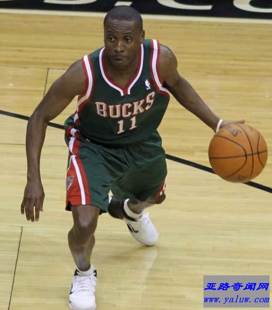 NBA最矮的球员：厄尔·博伊金斯 1.65米