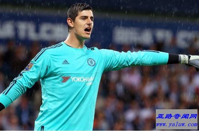 蒂博·库尔图瓦（切尔西）