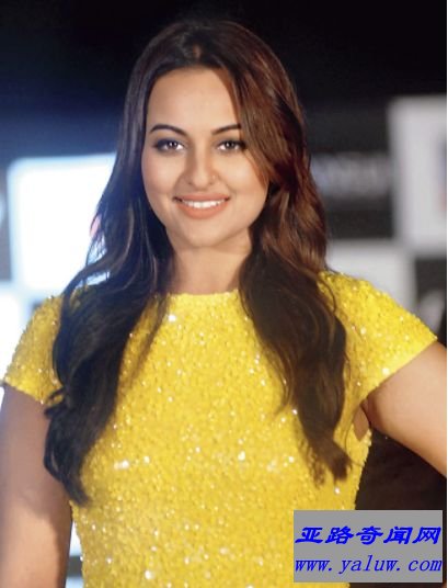 宝莱坞最富有的女演员:索娜什·辛哈 净资产:1500万美元 宝莱坞最富有的女演员:索娜什·辛哈 净资产:1500万美元