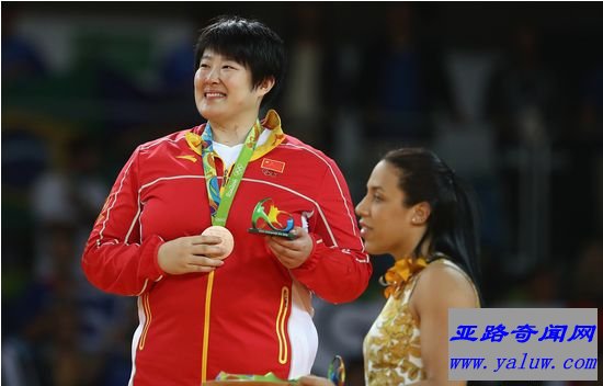 柔道名将于颂获2017年亚洲最佳女运动员称号 柔道名将于颂获2017年亚洲最佳女运动员称号
