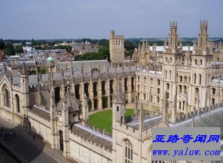 牛津大学