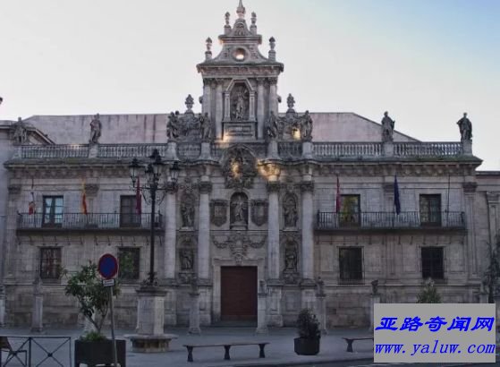 西班牙巴利亚多利德大学（成立年份：1293）