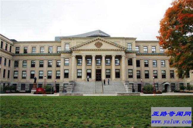 加拿大渥太华大学