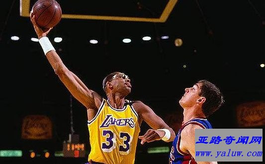 卡里姆·阿布杜尔·贾巴尔 卡里姆·阿布杜尔·贾巴尔