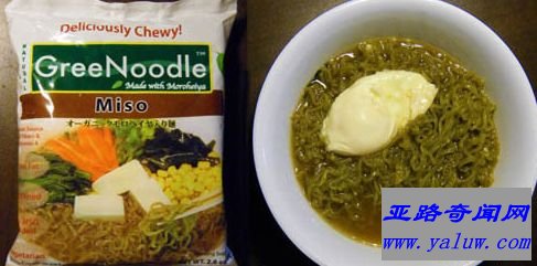 第9名是泰国的“绿泡面味噌口味”