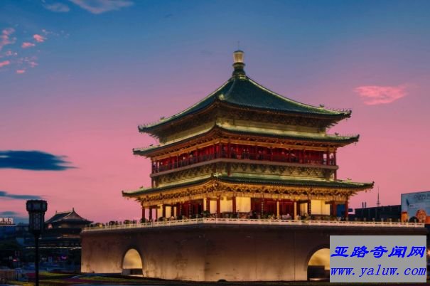 中国十大名楼之一钟鼓楼