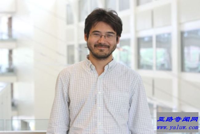 克里斯托弗·希拉塔