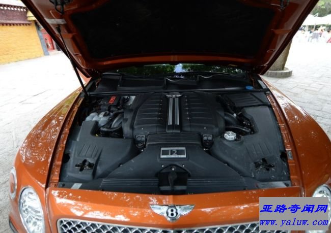 世界上最贵最快的SUV 超豪华品牌首次试水SUV
