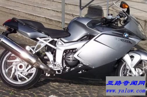 宝马K1200S摩托车，280Km/h