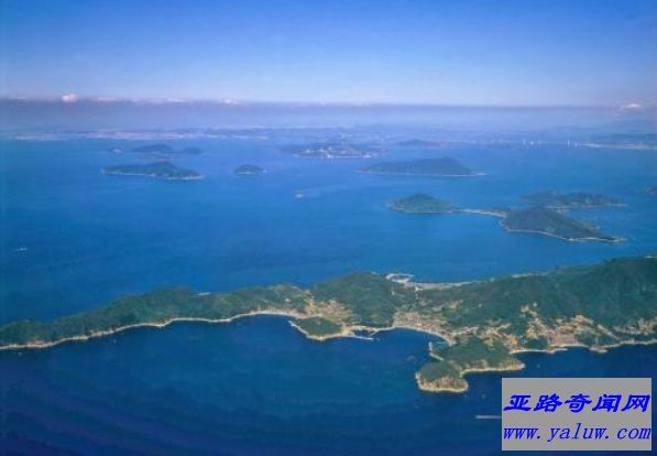 世界上最窄的海峡 不到十米的土渊海峡