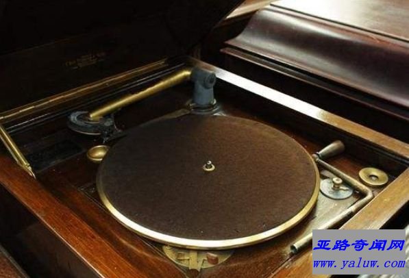 世界上最早的录音机 让声音有迹可循