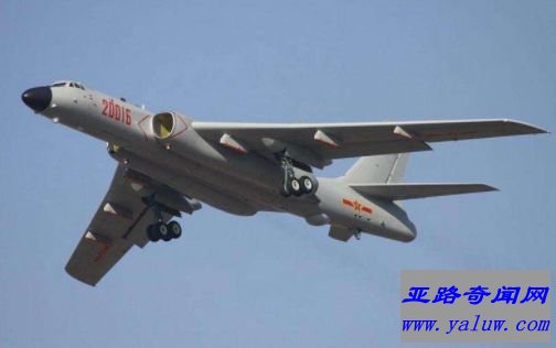 轰-6K型轰炸机