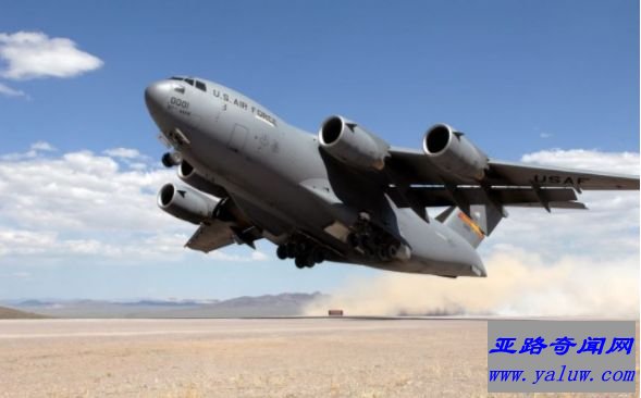 C-17“环球霸王III”运输机 3.28亿美元