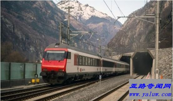 世界上最长隧道通车,圣哥达基线隧道穿越阿尔卑斯山约17分钟 世界上最长隧道通车,圣哥达基线隧道穿越阿尔卑斯山约17分钟