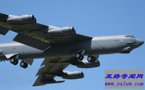 B-52轰炸机