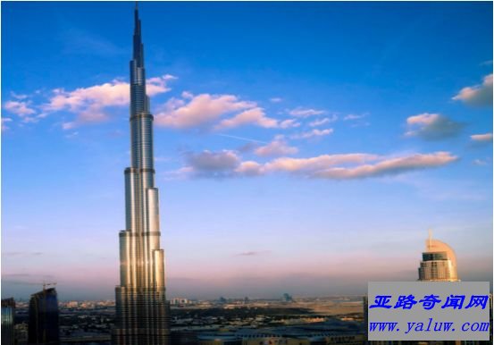 迪拜十大疯狂建筑物,耗资一百四十亿美元的纯人工棕榈岛 迪拜十大疯狂建筑物,耗资一百四十亿美元的纯人工棕榈岛