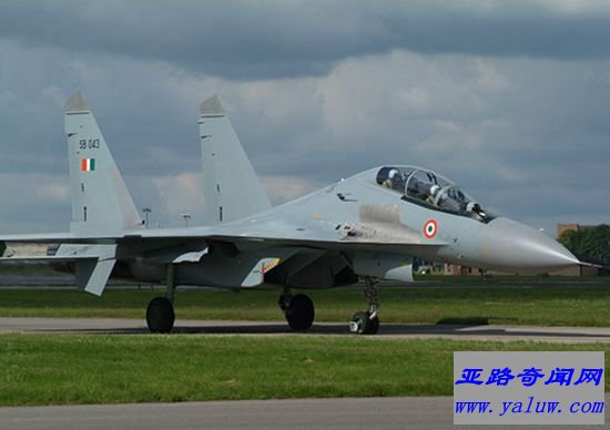 SU-30MKI战斗机