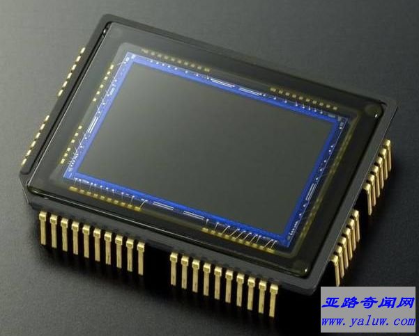 世界上最小的感光元件 0.1克的索尼黑科技