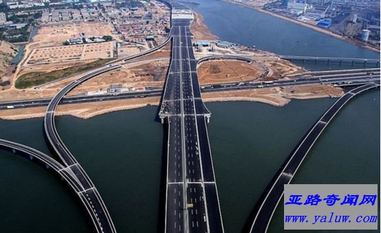 世界最长的跨海大桥,青岛海湾大桥全长36.48公里 世界最长的跨海大桥,青岛海湾大桥全长36.48公里