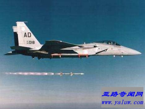 AIM-120中程空对空导弹