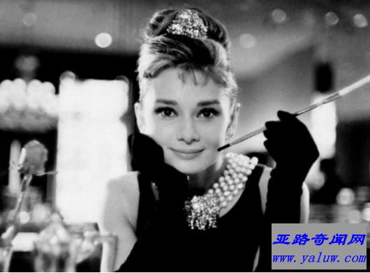 世界上最漂亮的女人 优雅天使奥黛丽·赫本 世界上最漂亮的女人 优雅天使奥黛丽·赫本