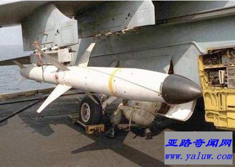 “哈姆”高速反辐射导弹